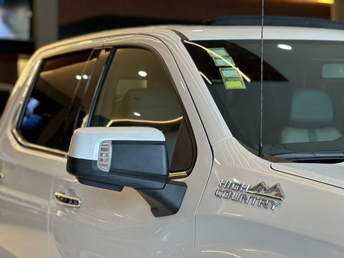 Chevrolet Cheyenne 6.2 2500 Doble Cab High Country 4x4 At