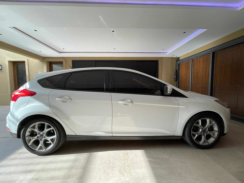 Imagen 8 de 15 de Ford Focus Iii 2016 2.0 Se Plus Mt