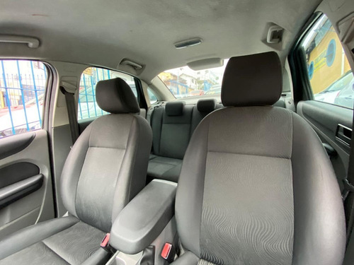 Ford Focus Sedan 1.6 Gl Flex!!! Super Oferta!!!