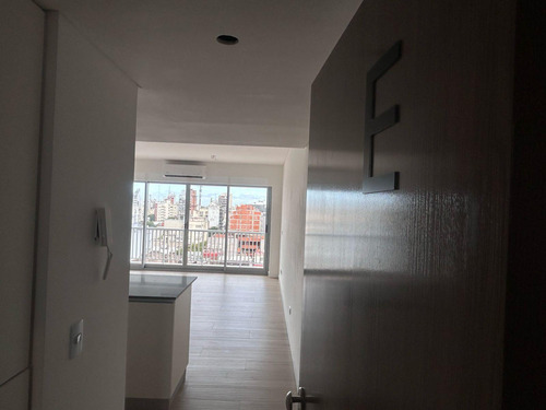 Venta. Departamento 1 Ambiente. Full Amenities, Balcón Terraza. San Cristobal