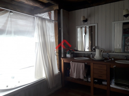Chacra Con Casa En Barrio Privado, En Venta!- Ref: 1703