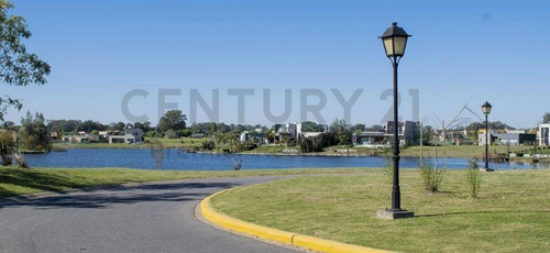 Imagen 11 de 30 de Lote En Venta En San Sebastian Área 10 Al Agua