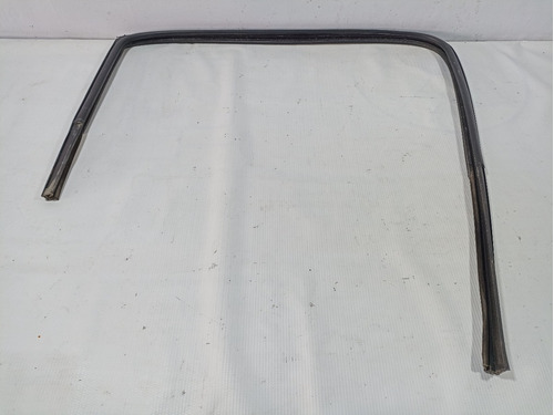 Hule Guía Vidrio Trasero Izq Volkswagen Gol 08-16 Original