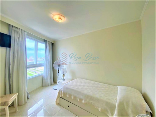 Imagen 17 de 29 de Apartamento En Mansa. - Punta Del Este Mansa