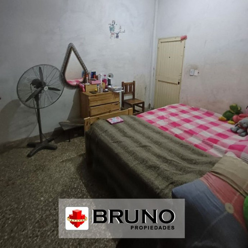 Local Con Vivienda En Venta En Merlo Sur