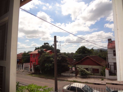 Casa Em Camaquã Com 3 Dormitórios - Lu23500