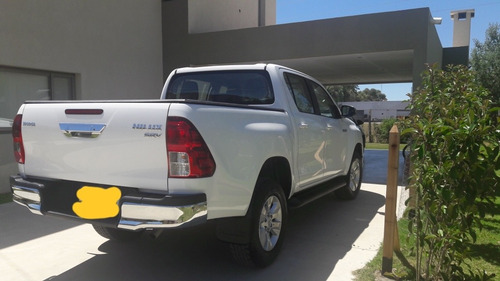 Toyota Hilux 2.8 Cd Srv 177cv 4x2 2020