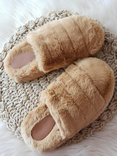 Pantuflas Altas Suaves Y Calentitas Simil Piel De Conejo
