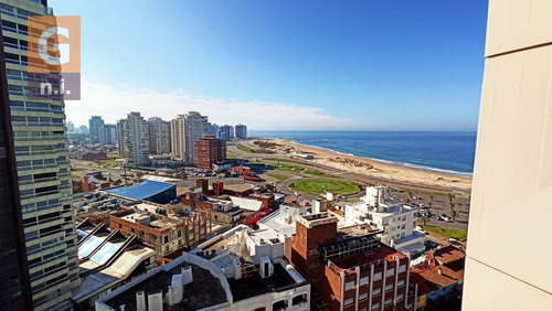 Apartamento En Punta Del Este (península) - Ref. 4039