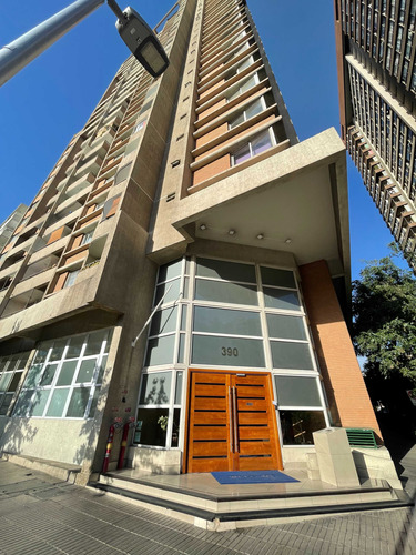 Arriendo Departamento Remodelado (22196)