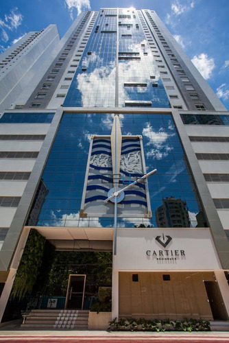 Apartamento Com 4 Dormitórios À Venda, 205 M² Por R$ 2.700.000,00 - Pioneiros - Balneário Camboriú/sc - Ap0017