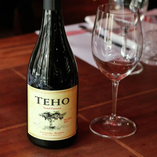 Imagen 2 de 10 de Vino Teho Malbec Caja X 6 X 750ml.