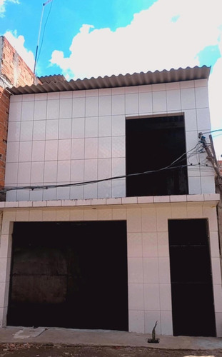 Sobrado 3 Andares Com Garagem