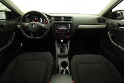 Volkswagen Jetta 2.5 Trendline Tiptronic At