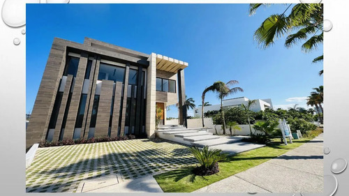 Residencia Para Estrenar En Puerto Cancún.