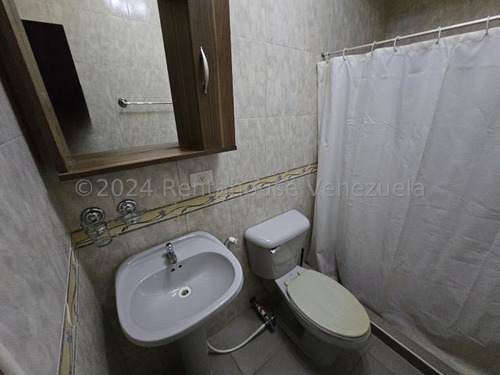 Vendo Apartamento En Urbanización Los Caobos, Código 25-15272 Cm Leer Descripción