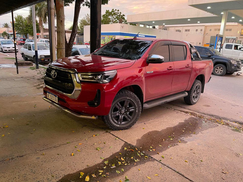 Toyota Hilux Srv 4x4 M/t 204 Cv
