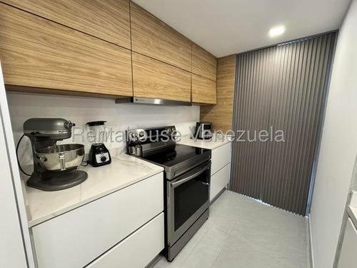 Maribel Morillo Asesor Inmobiliario De Rentahouse Vende Hermoso Y Moderno Apartamento; Con 3 Hab. Y 2 Baños; Conjunto Privado Del Este; Con Bellas Areas Comunes; Barquisimeto Lara