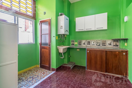 Semipiso En Venta Recoleta 3 Ambientes Techos Altos Frances