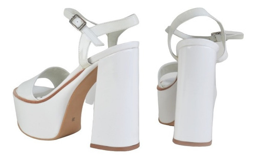 Imagen 5 de 5 de Sandalias De Charol De Mujer - Lissie - Ferraro