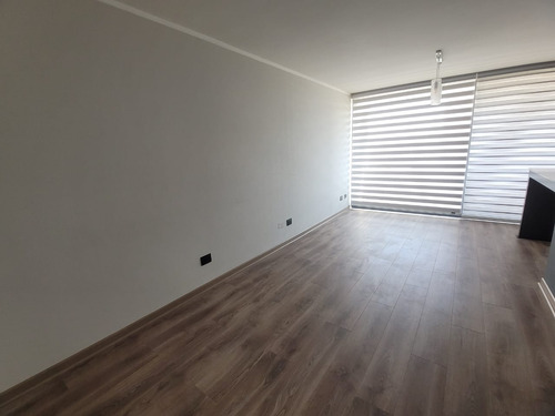 Arriendo Seminuevo- Hiperlider Macul. Rodrigo De Araya-macul