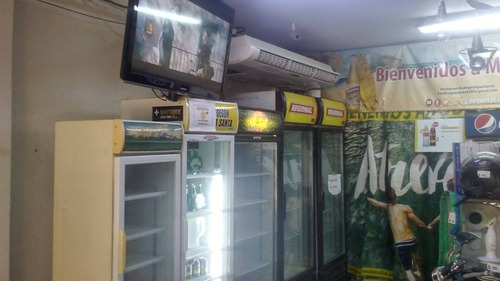 Imagen 4 de 7 de Bodegón Con Fondo De Comercio, Av 31 De Julio, Sector Cocheima, Isla De Margarita. #2912