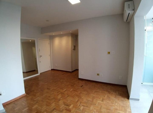 Apartamento À Venda Na Rua Augusta, Consolação, São Paulo - Sp - Liv-3046