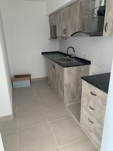 Imagen 6 de 10 de Venta - Depto 2 Ambientes Con Cochera En Ayres De Canning