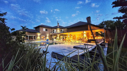 Casa En Venta San Diego Country Club Moreno
