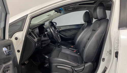 Imagen 9 de 15 de 122038 - Kia Forte Sedan 2016 Con Garantía