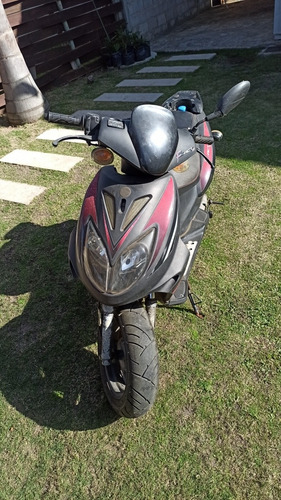 Keeway Fact-50 50cc Scooter