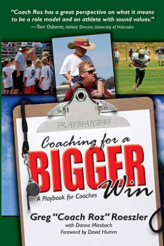 Coaching For A Win: A Playbook For Coaches, De Roeszler, Greg. Editorial Playmakers Press, Tapa Blanda En Inglés