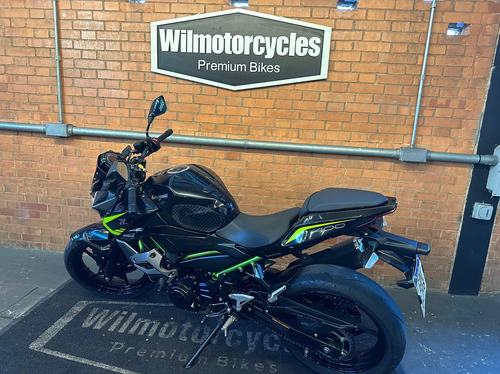 Kawasaki Z400
