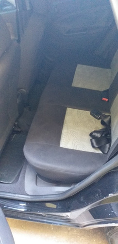 Ford Fiesta 1.0 Sedan 2010 80.000 Km