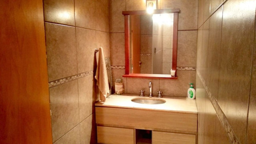 Imagen 12 de 17 de Casa En Venta En Jose Leon Suarez