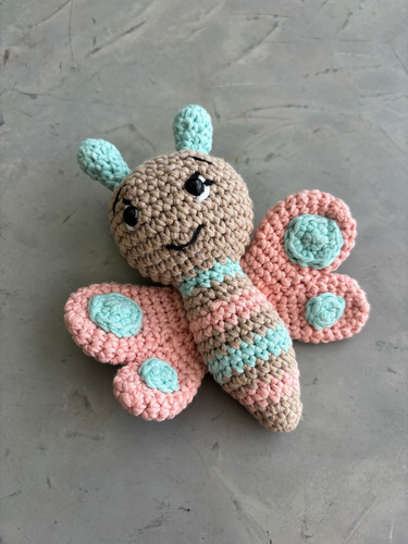 Amigurumi Mariposa Sonajero 17 Cm Unico