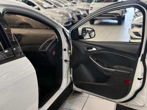 Ford Focus 2.0 Se 16v Flex 4p Powershift