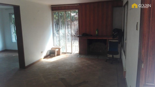 Propiedad Ubicada En Sector De Uso Mixto Con Uso Comercial