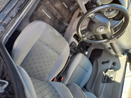 Imagen 10 de 10 de Volkswagen Polo 1.6 Comfortline Gnc 2007