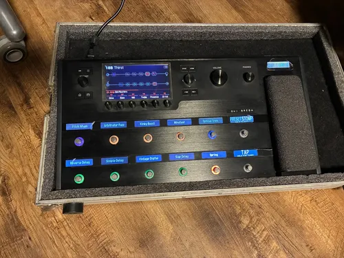 Pedal De Efeito Line 6 Helix Floor Preto - Excelente Estado