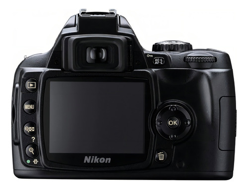 Nikon D40 6.1mp Kit De Cámara Digital Slr Con 0.709-2.165 . Color Negro