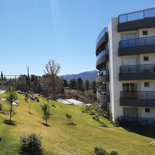 Imagen 4 de 27 de Te Gustaria Vivir De Vacaciones ??,dpto En Complejo Vacacional Con Embarcadero Propio Y Mas