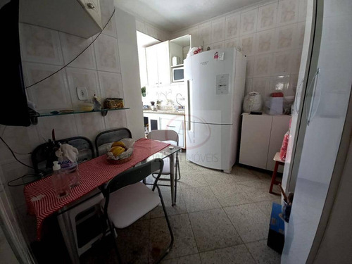 Imagem 10 de 13 de Apartamento Frente Praia, Com 2 Dormitórios, 2 Banheiros E 1 Vaga Demarcada, À Venda, 79 M² Por R$ 365.000 - Itararé - São Vicente/sp - Ap10514