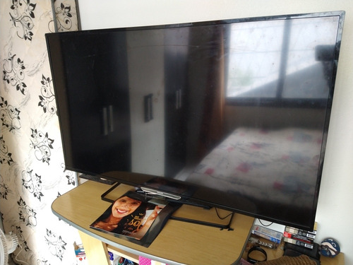 Imagem 1 de 1 de Tv Philips 48 6300 Series Smart Led Tv - P Retirada De Peça