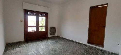 Imagen 6 de 17 de Casa En Venta Zona Boulogne.