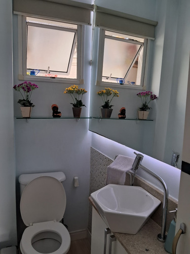 Casa Com Porteira Semi Fechado Em Condomínio Com Portaria 24