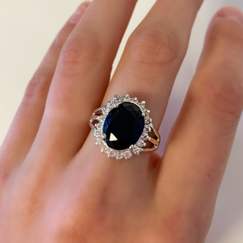 Imagen 2 de 10 de Anillo De Plata 925 Con Piedras Zafiro Azul Y Piedras Cubic