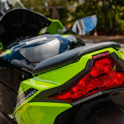 Imagem 7 de 10 de Moto Kawasaki Zx-10r Verde E Preta Ano 2017