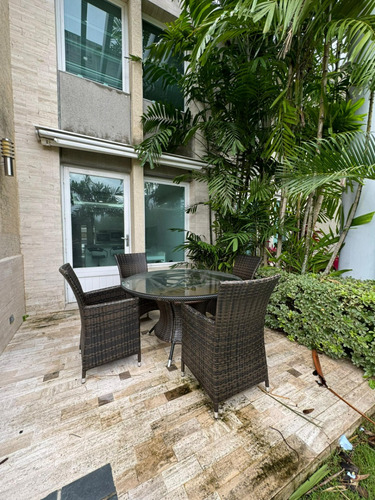Se Vende Quinta En Terrazas De La Viña Conjunto Privado