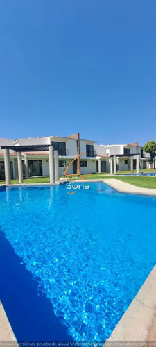 Casa En Venta En Oaxtepec Centro, Yautepec, Morelos